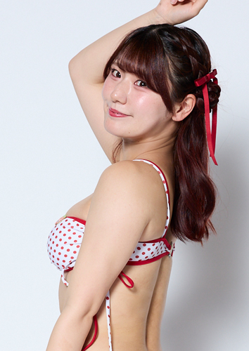 成瀬 ももか