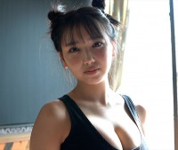2021年4月_メイキング8_沢口愛華