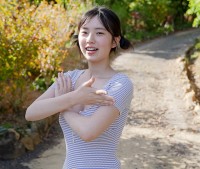 2022年5月_衣装チェック3_菊地姫奈