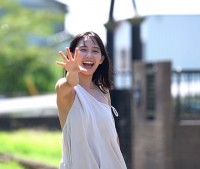 2022年10月前期_メイキング2_志田音々