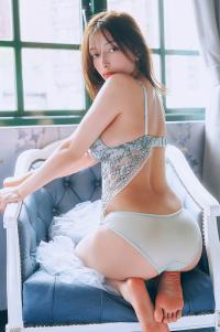 「台湾紀行 — ノスタルジーに溶けるふたり —」