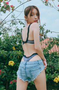 「19歳、触れたくなるほど」